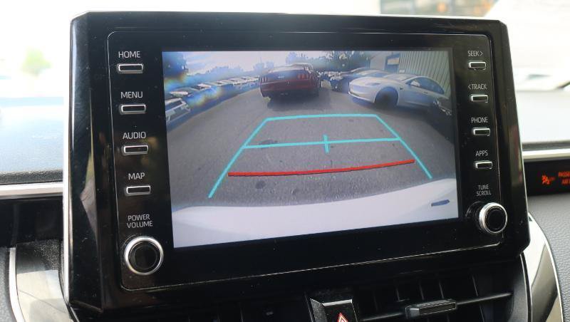 Used 2020 Toyota Corolla LE FWD image 17