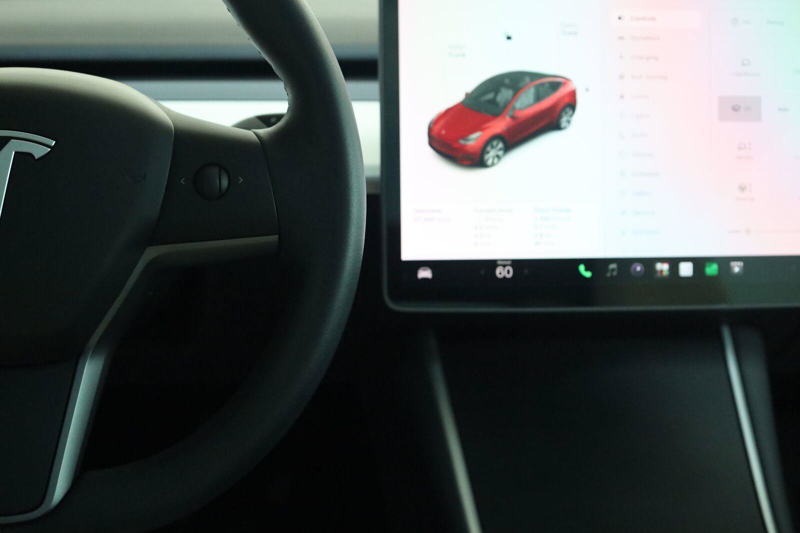 Used 2020 Tesla Model Y Long Range AWD/4WD image 29