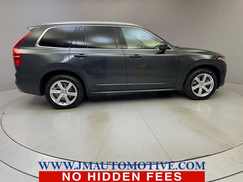 Used 2021 Volvo XC90 T6 Momentum image 6