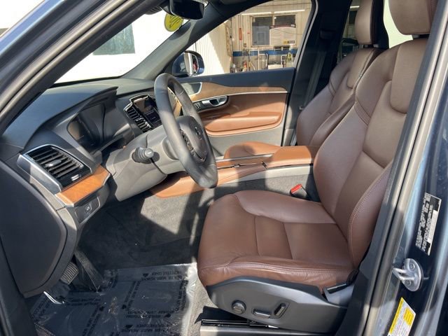 Certified 2024 Volvo XC90 B5 Plus image 29