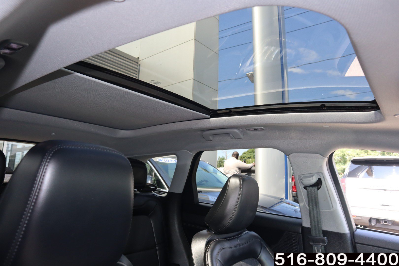 Used 2022 Lincoln Corsair AWD w/ Premium Package image 25