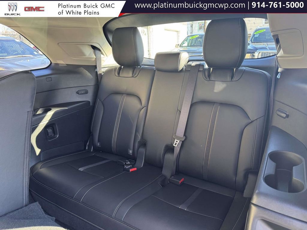 Used 2025 MAZDA CX-90 3.3 Turbo w/ Select Package image 13