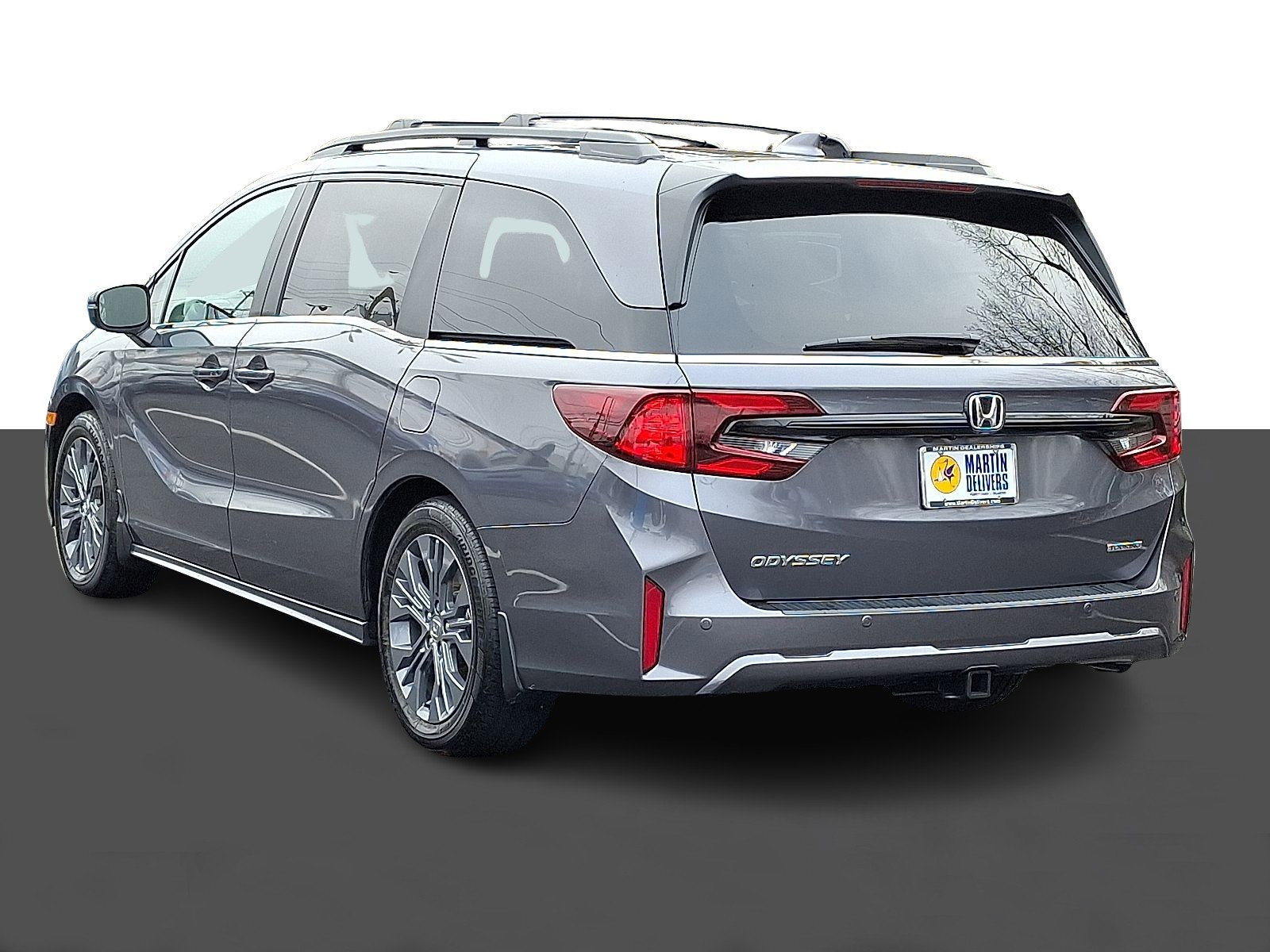Certified 2025 Honda Odyssey Touring image 4