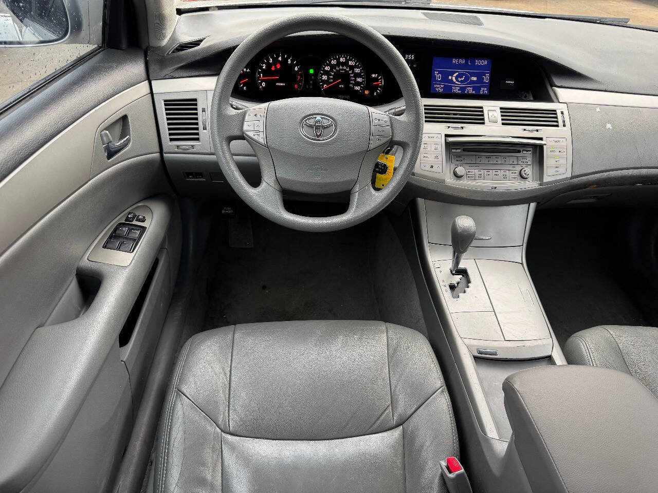 Used 2009 Toyota Avalon XL image 13