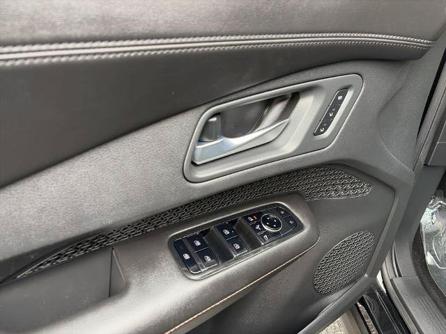 Certified 2024 Nissan Ariya FWD image 18