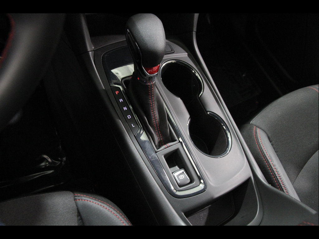 Certified 2024 Chevrolet Equinox RS FWD image 15