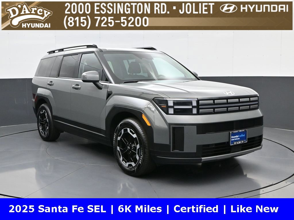 Used 2025 Hyundai Santa Fe SEL image 3