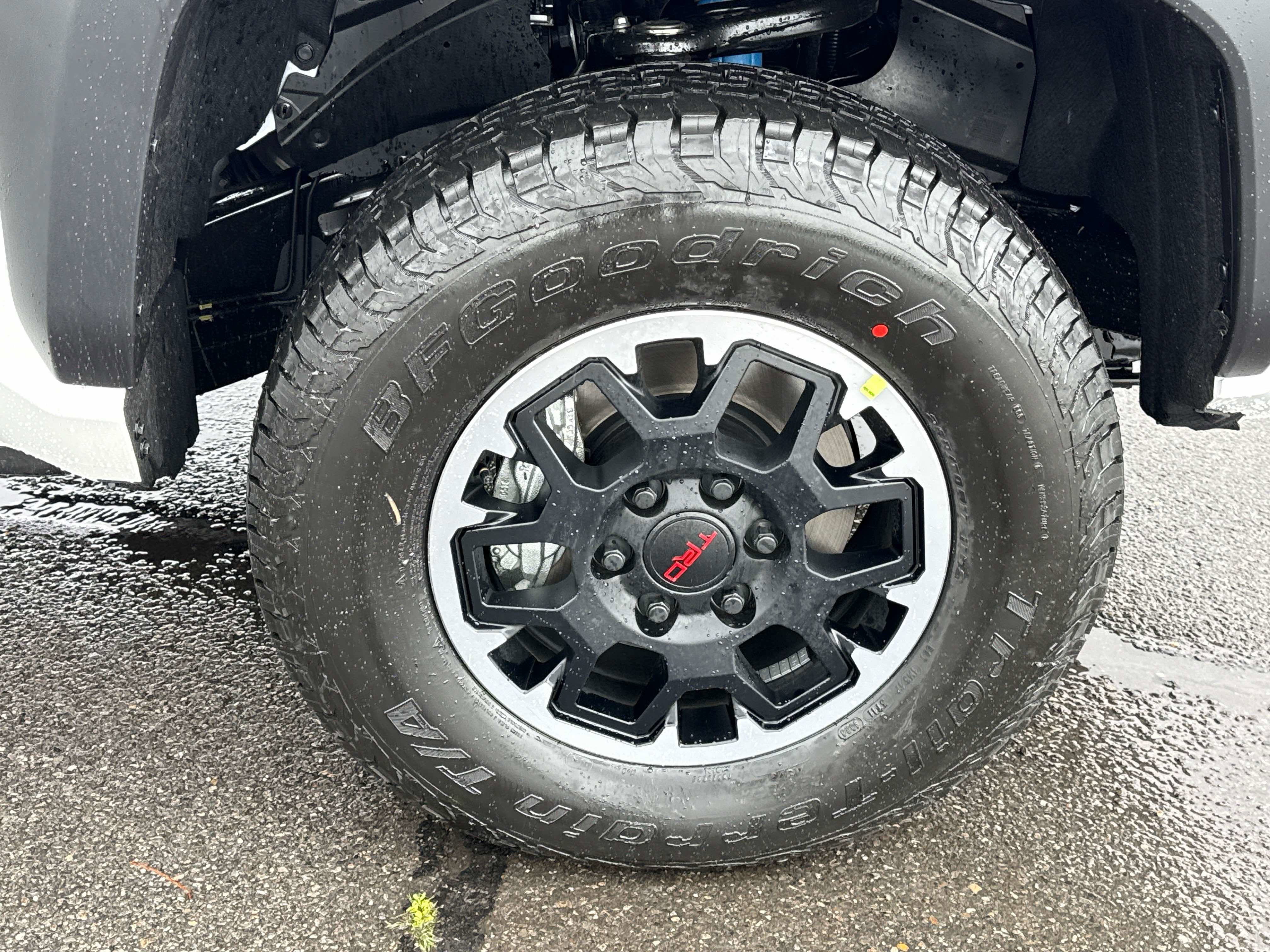 New 2026 Toyota Tacoma TRD Off-Road image 6