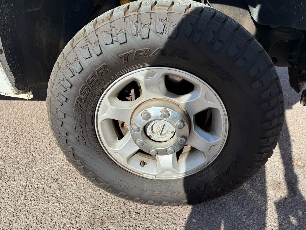 Used 2016 Ford F250 XLT w/ XLT Interior Package image 12