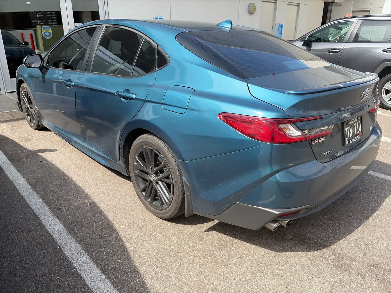 Used 2026 Toyota Camry SE w/ Convenience Package FWD image 4