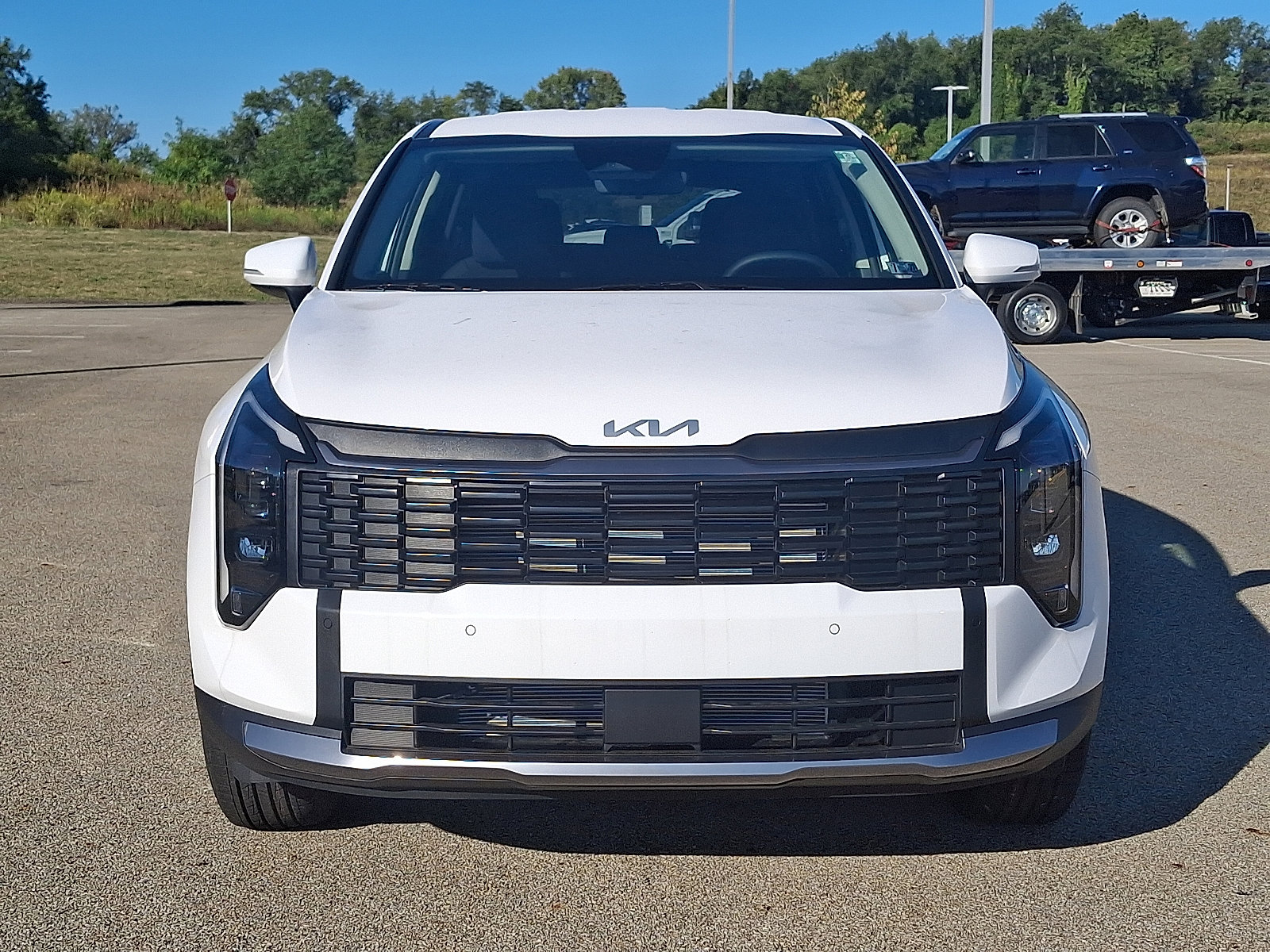 Used 2026 Kia Sportage LX w/ LX Convenience Package image 2