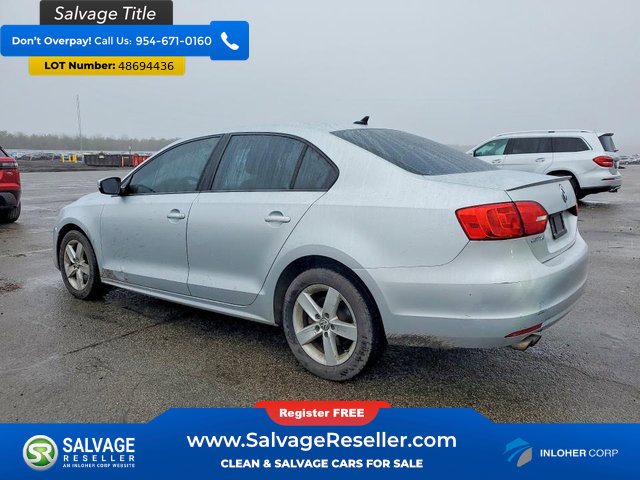 Used 2012 Volkswagen Jetta TDI FWD image 3