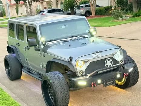 Used 2013 Jeep Wrangler Unlimited Sport image 16