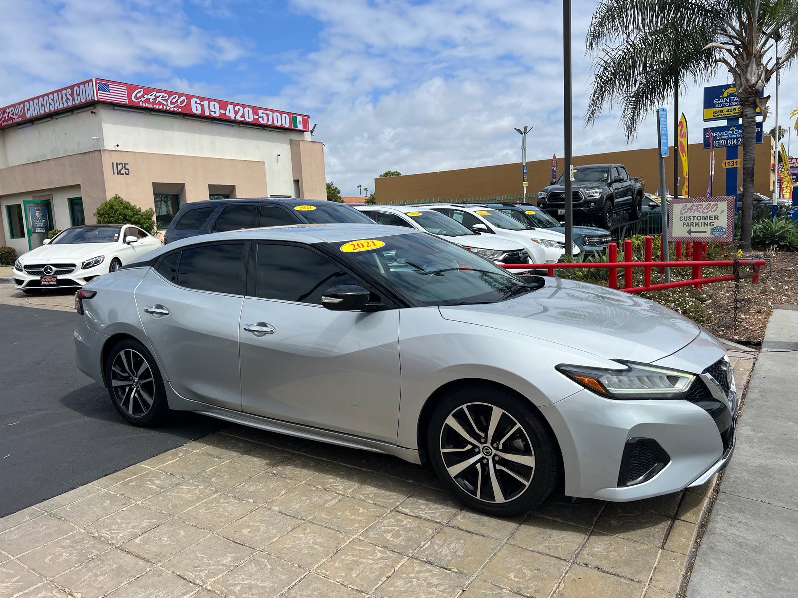 Used 2021 Nissan Maxima 3.5 SV w/ Floor Mat Group FWD image 11