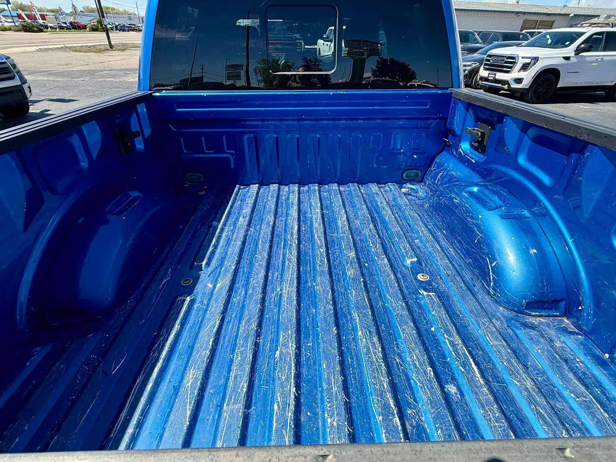 Used 2015 Ford F150 XLT w/ Equipment Group 302A Luxury AWD/4WD image 15