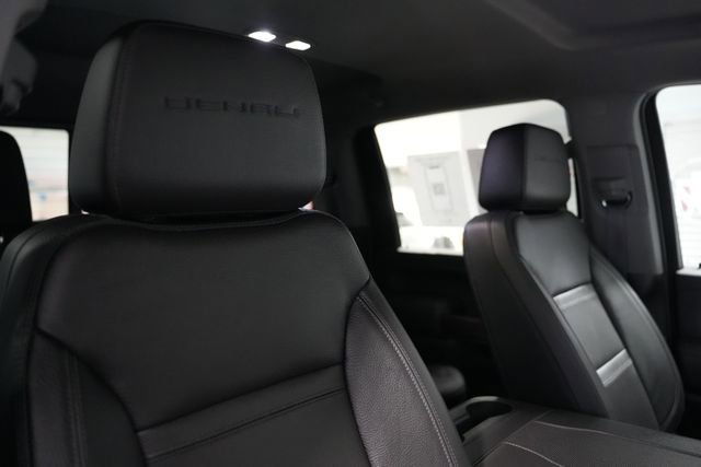 Used 2023 GMC Sierra 3500 Denali image 22