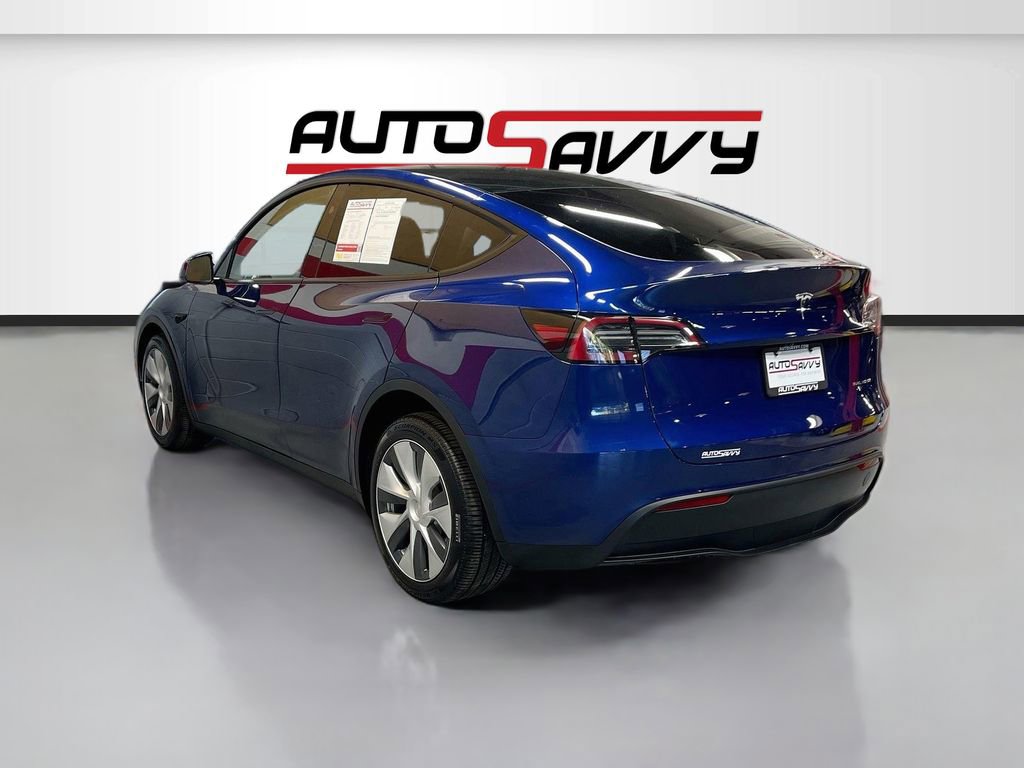 Used 2023 Tesla Model Y Long Range AWD/4WD image 5