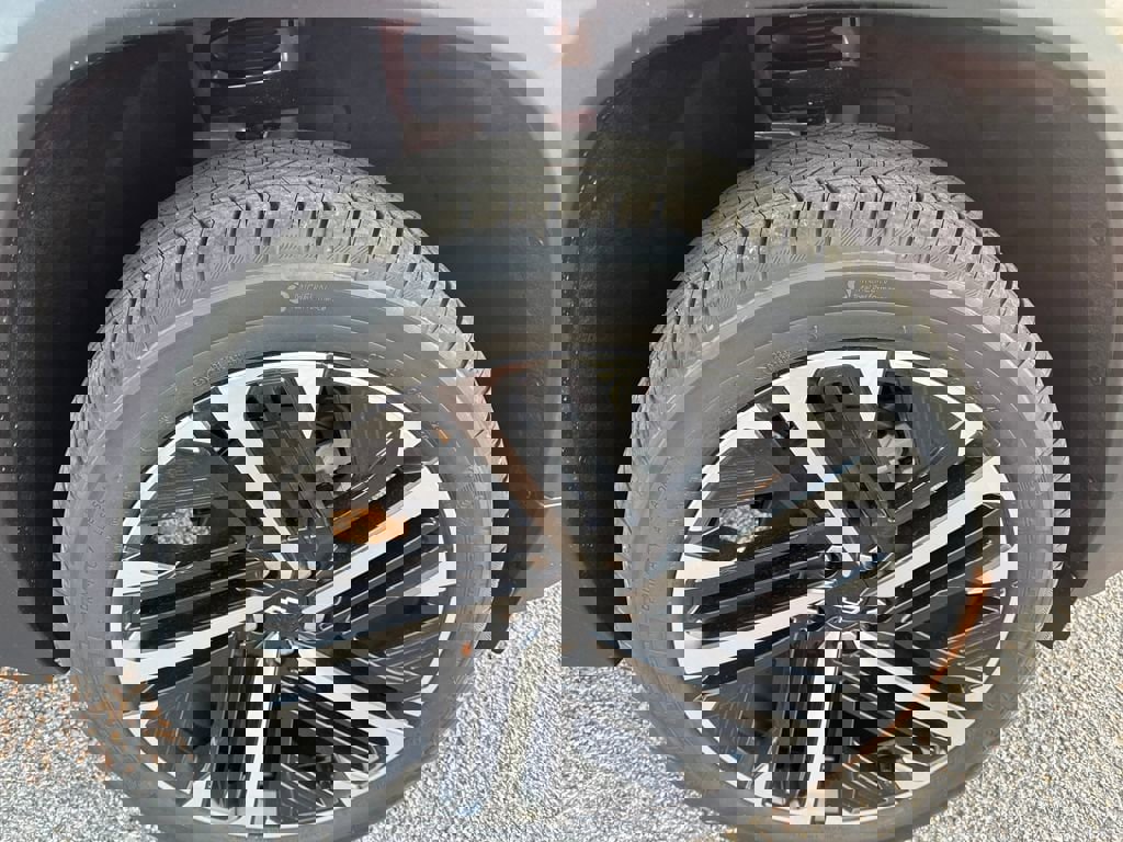 New 2026 Chevrolet Equinox RS w/ Safety and Technology Package image 10