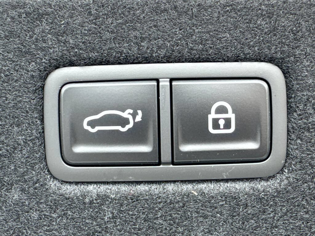 New 2026 Genesis G90 3.5T AWD/4WD image 19