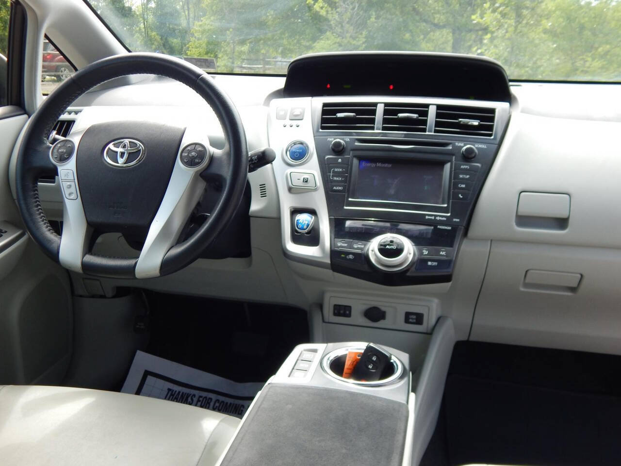 Used 2013 Toyota Prius V Five FWD image 17