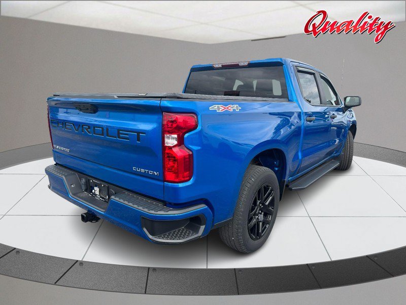 Used 2023 Chevrolet Silverado 1500 Custom AWD/4WD image 3