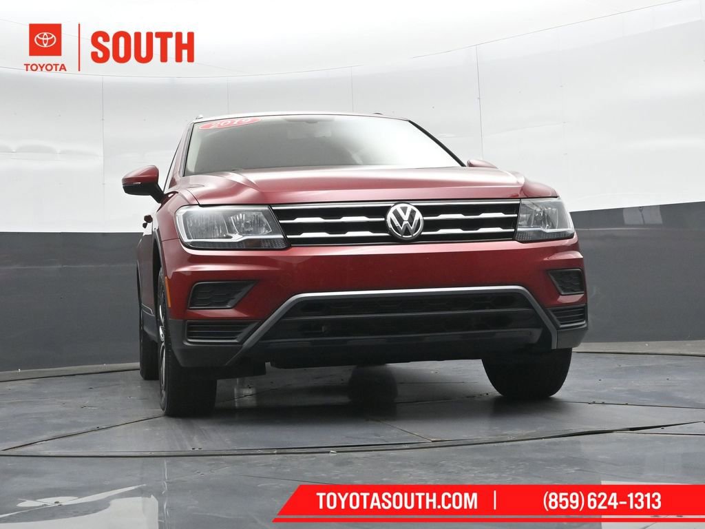 Used 2019 Volkswagen Tiguan SE AWD/4WD image 42