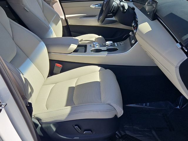Used 2026 Genesis GV70 2.5T Select image 19