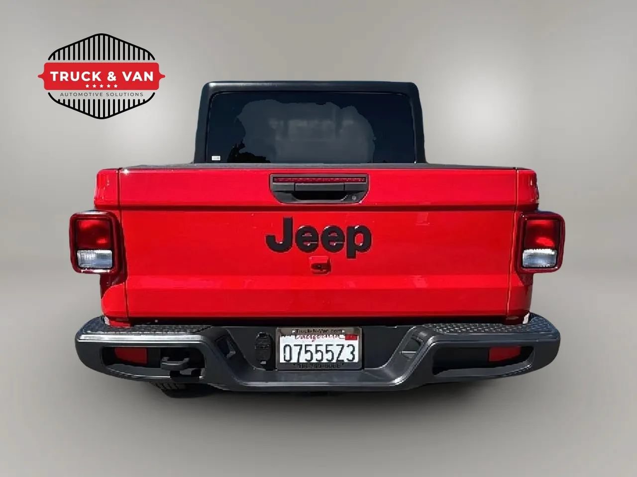Used 2023 Jeep Gladiator Sport AWD/4WD image 5