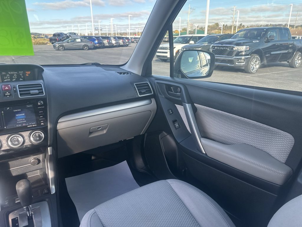 Used 2018 Subaru Forester 2.5i Premium w/ All-Weather Package AWD/4WD image 11