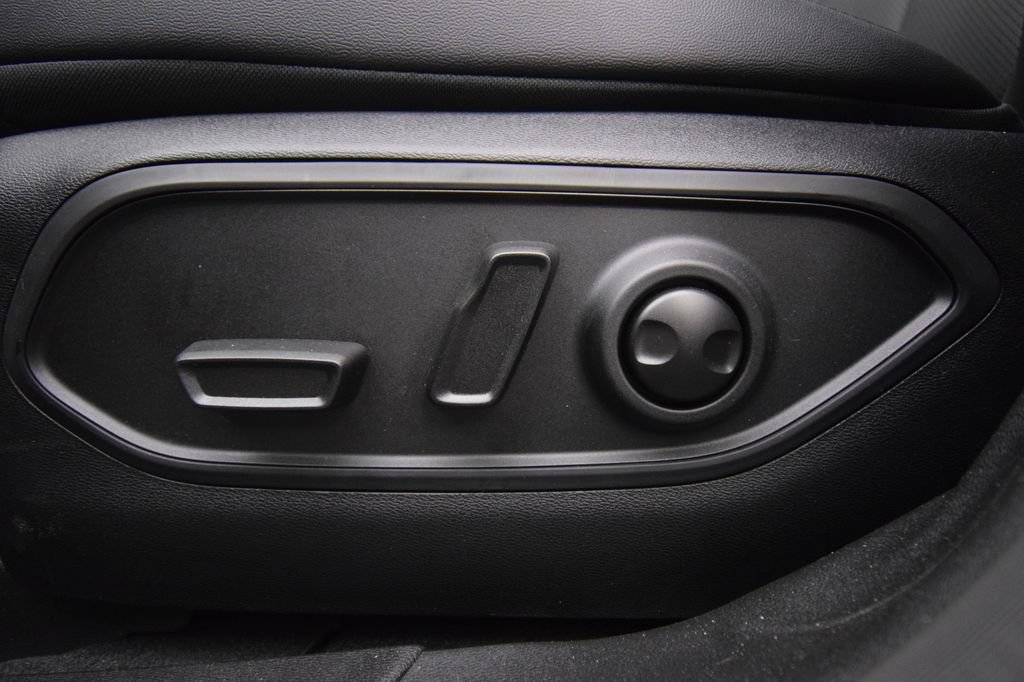 New 2026 Jeep Cherokee Limited AWD/4WD image 28