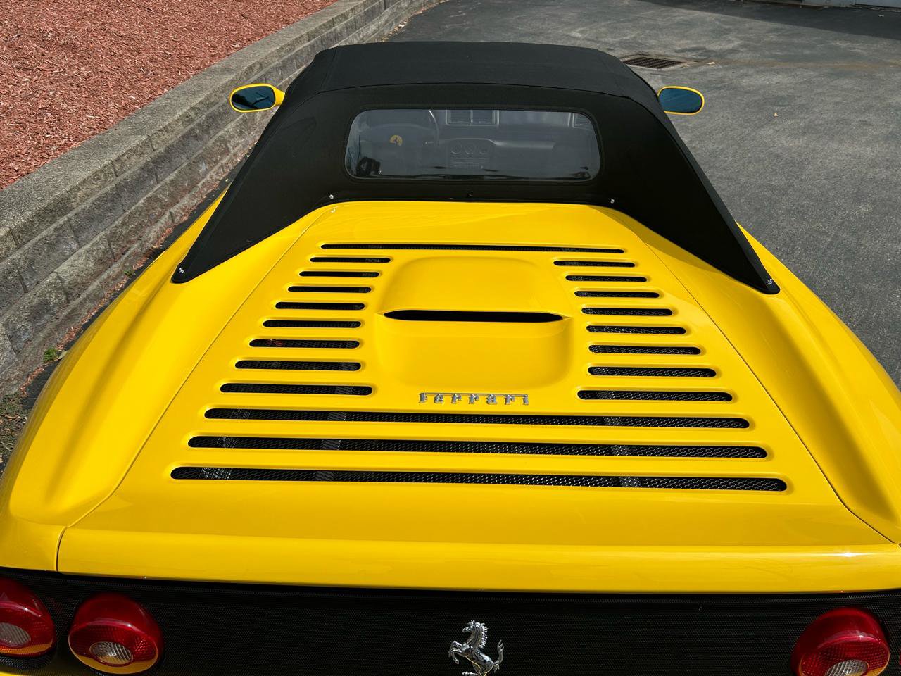 Used 1999 Ferrari F355 Spider RWD image 9