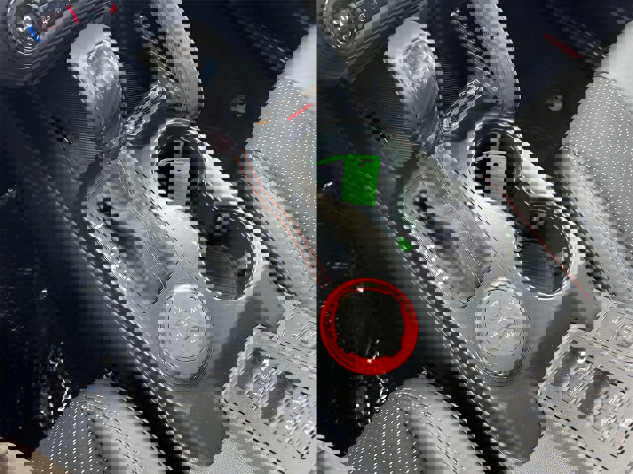 New 2025 Ford Bronco Raptor image 8