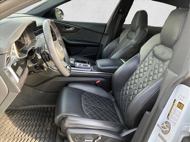 Used 2022 Audi SQ8 Premium Plus w/ Black Optic Package AWD/4WD image 12