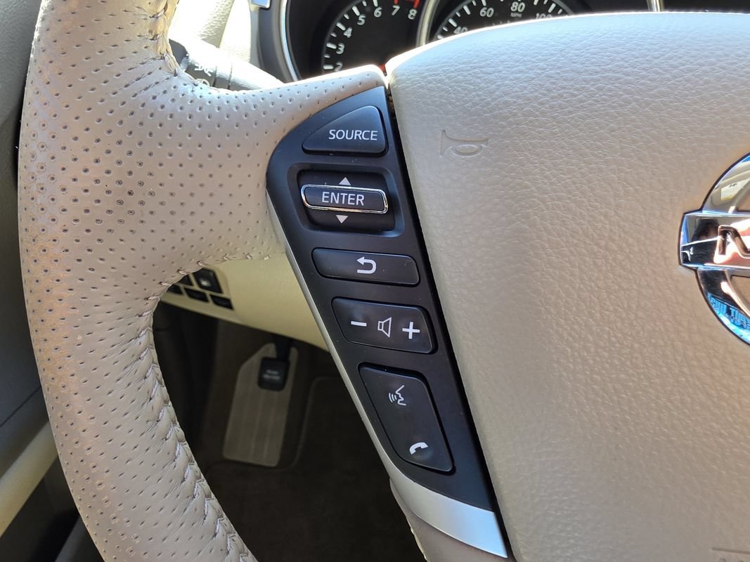 Used 2013 Nissan Murano LE w/ Platinum Pkg AWD/4WD image 31