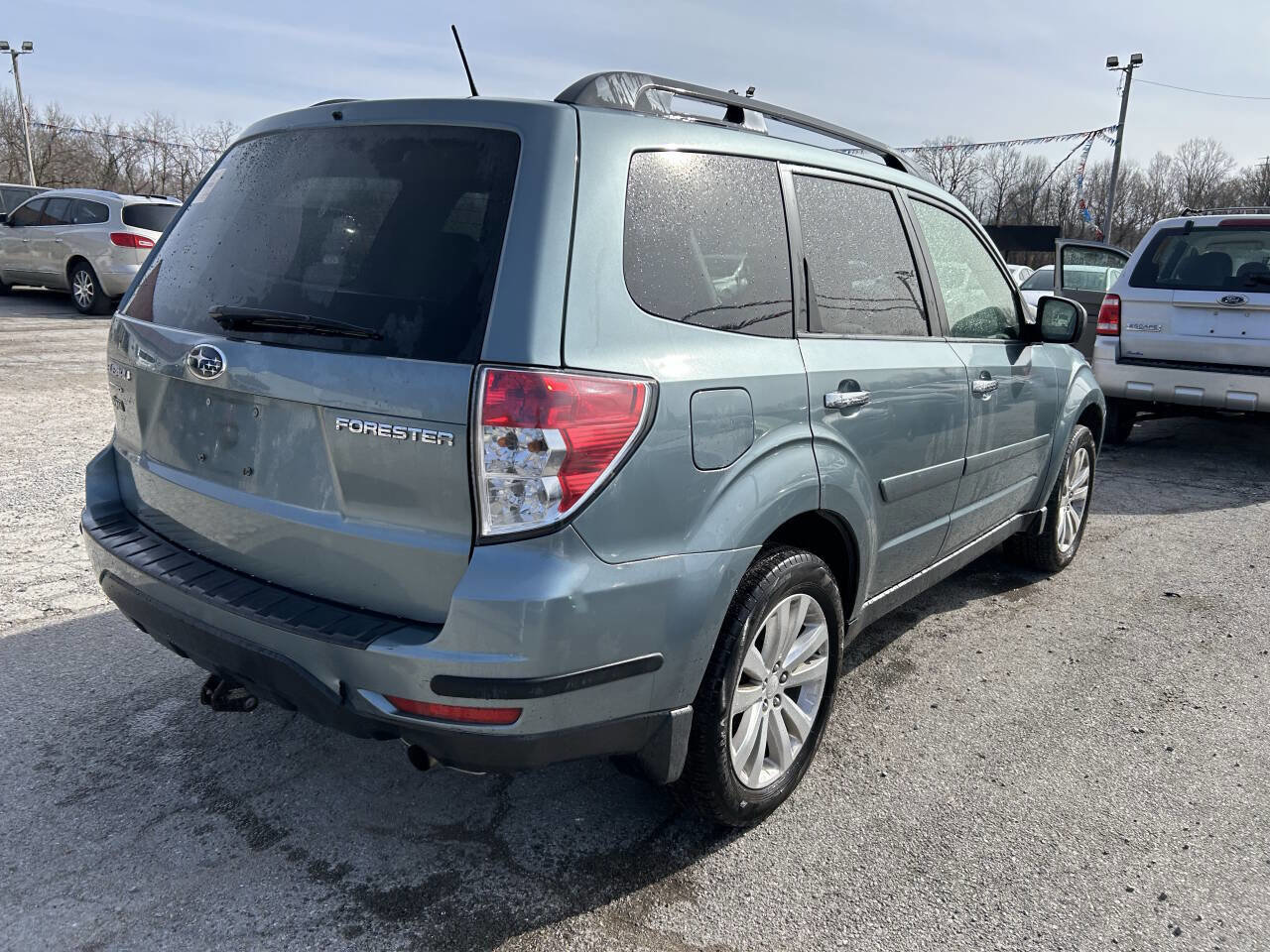 Used 2012 Subaru Forester 2.5X Premium w/ Popular Pkg 3 image 6