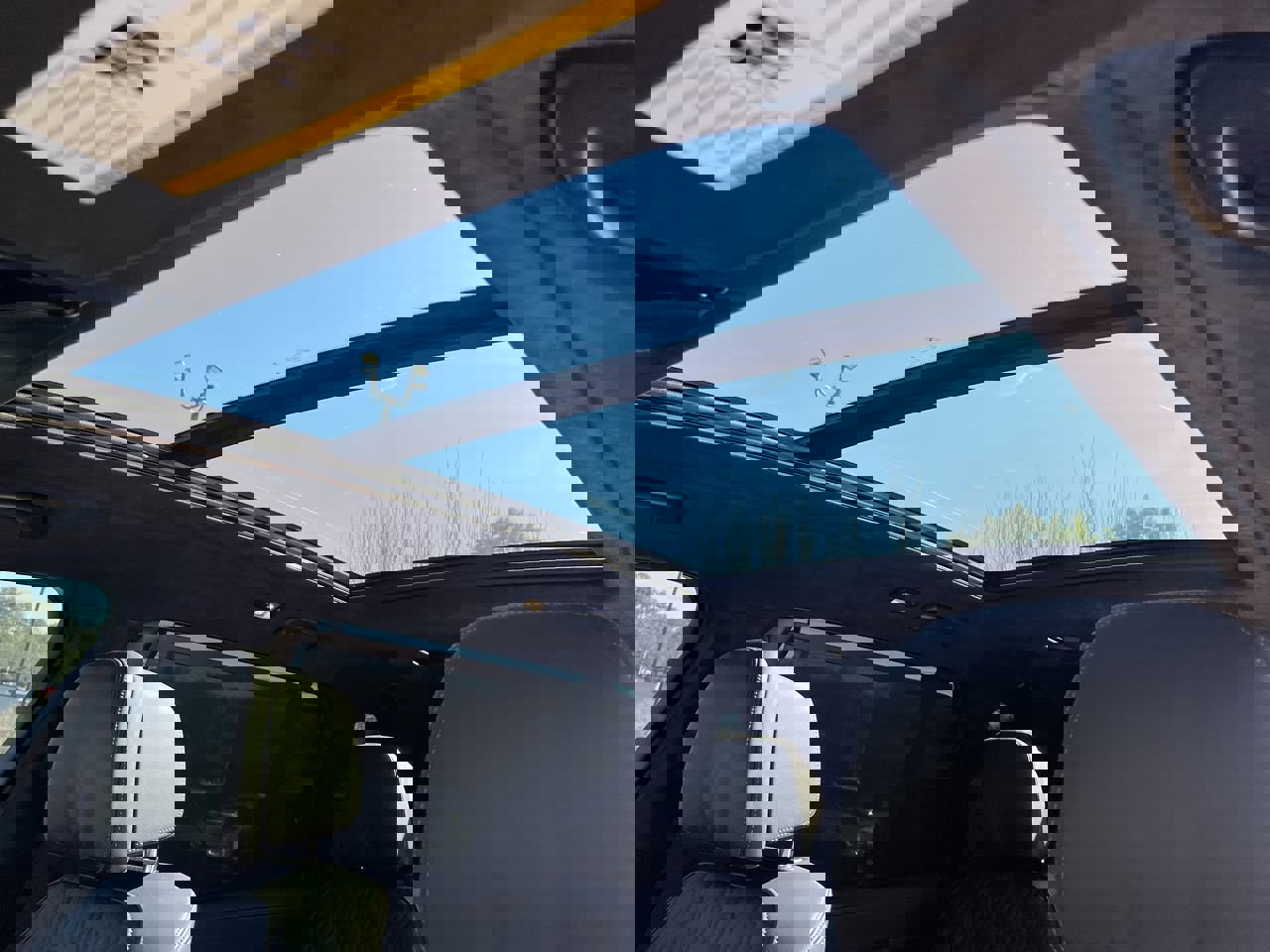 Certified 2024 BMW X7 M60i image 30