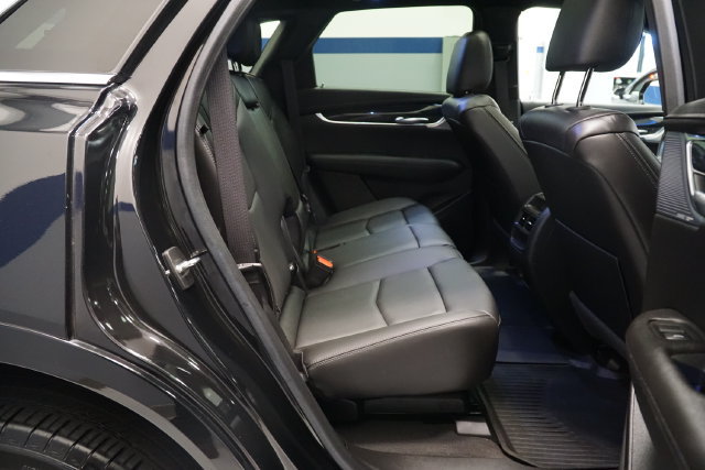 Used 2024 Cadillac XT5 Premium Luxury w/ LPO, Floor Liner Package AWD/4WD image 19