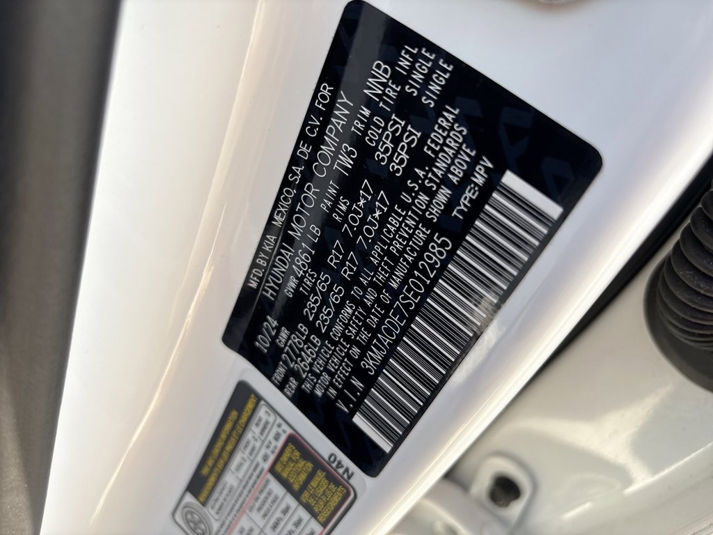 Certified 2025 Hyundai Tucson SE AWD/4WD image 24