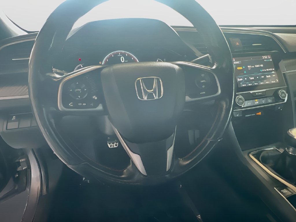 Used 2018 Honda Civic Si image 11
