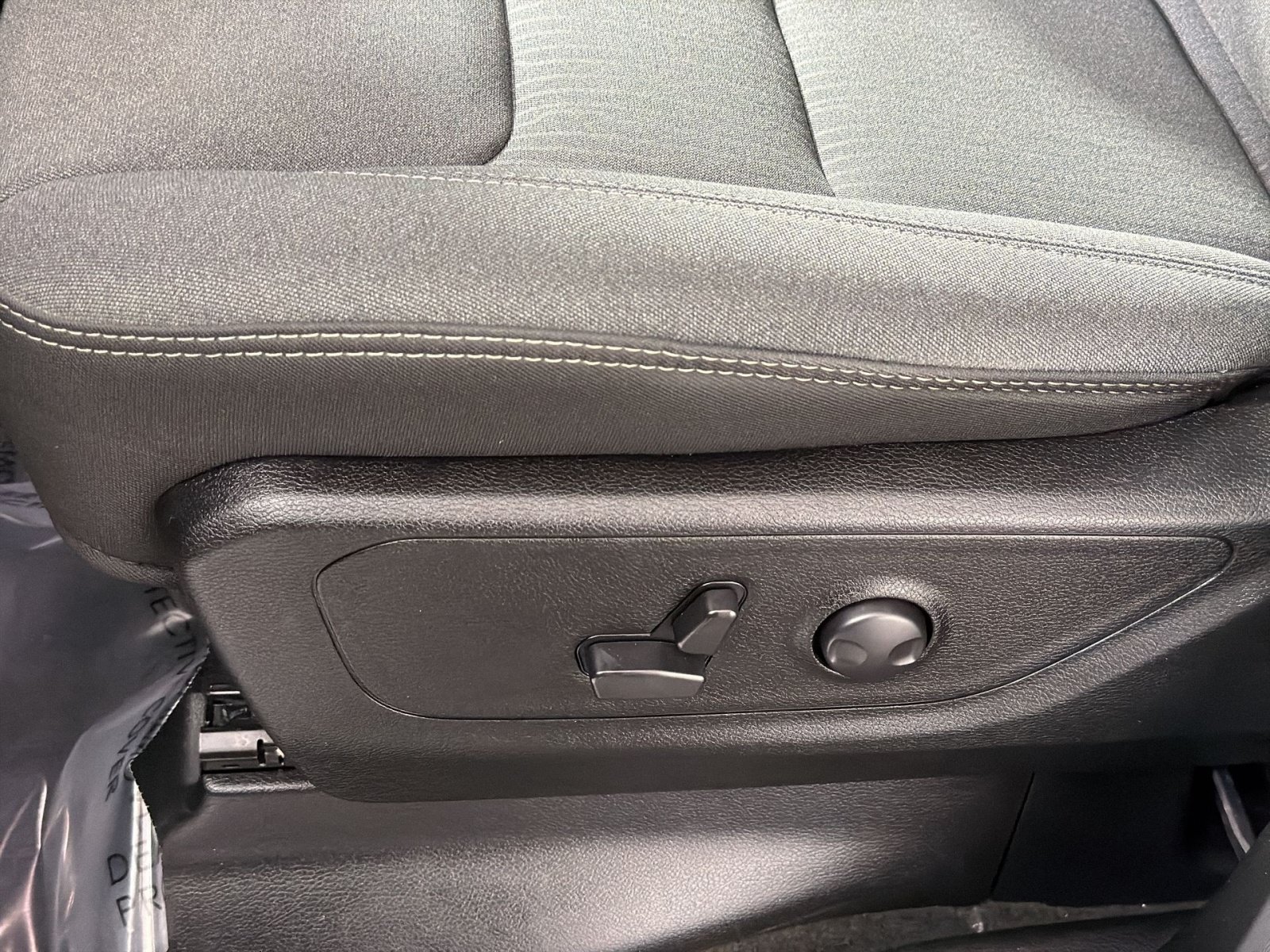 Used 2023 RAM 1500 Big Horn AWD/4WD image 14