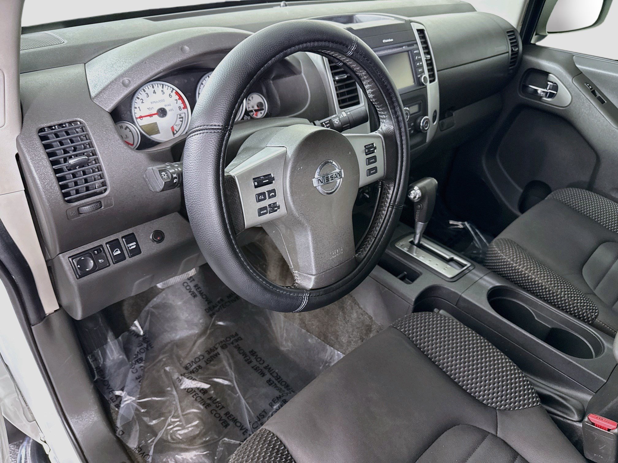 Used 2018 Nissan Frontier PRO-4X AWD/4WD image 22