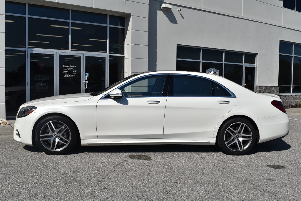 Used 2019 Mercedes-Benz S 450 4MATIC Sedan w/ AMG Line Exterior image 4
