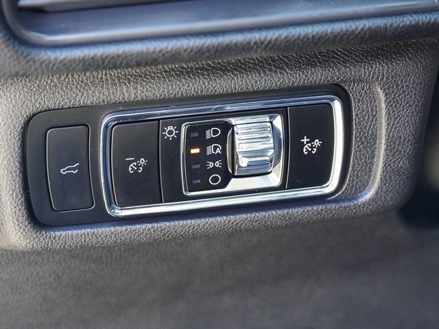 Used 2024 Lincoln Corsair Reserve w/ Equipment Group 201A FWD image 32