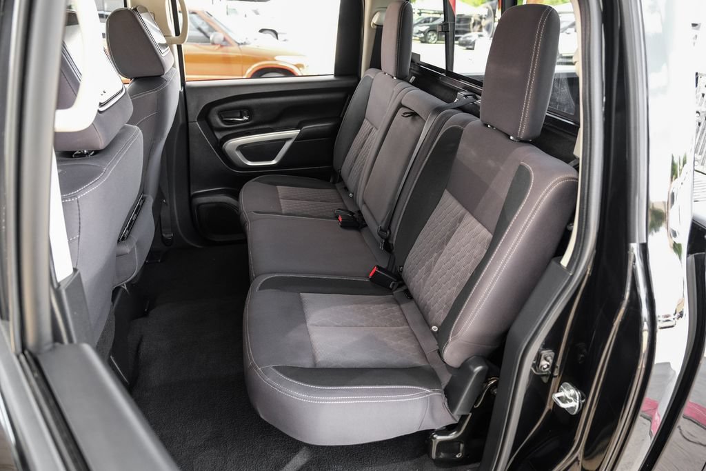 Used 2022 Nissan Titan SV w/ Accessory Utility Package AWD/4WD image 38