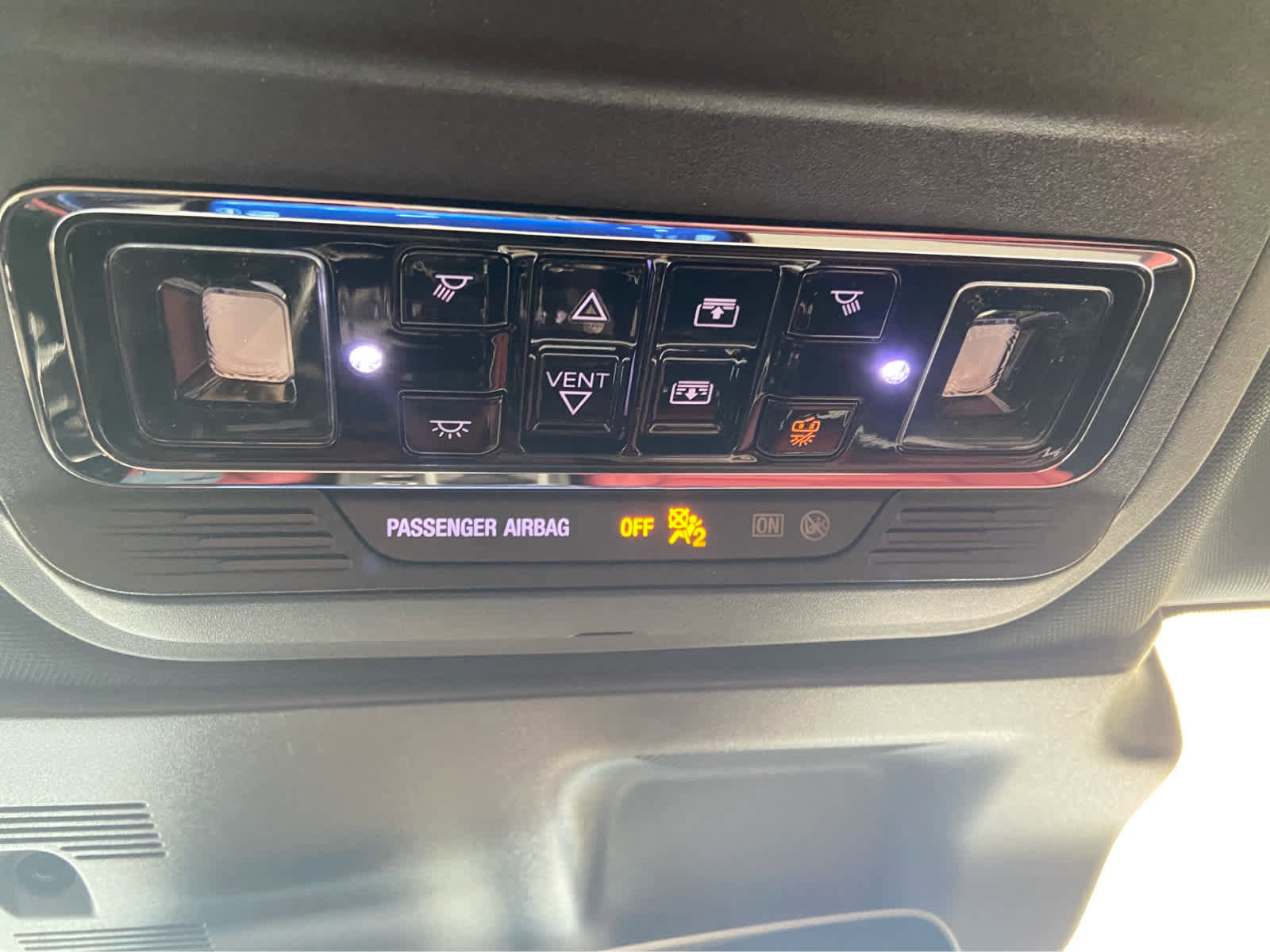 Used 2025 Lincoln Corsair Reserve w/ Jet Appearance Package image 46