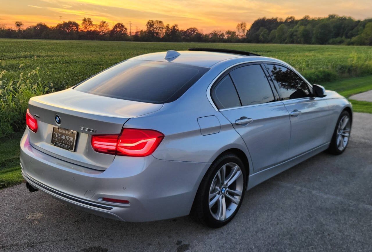 Used 2018 BMW 330i xDrive Sedan AWD/4WD image 4