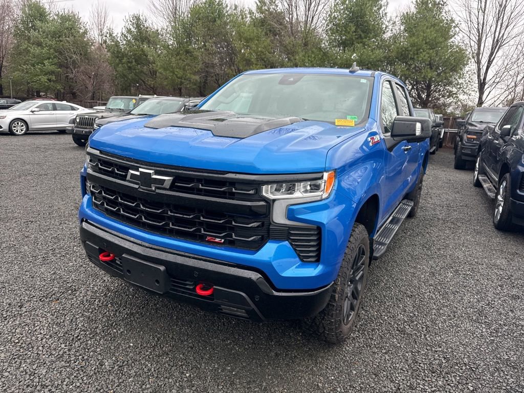 Used 2026 Chevrolet Silverado 1500 LT Trail Boss w/ LT Trail Boss Premium Package image 3