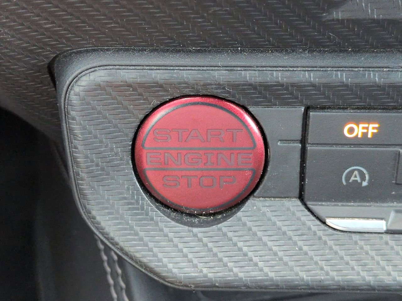 Used 2024 Ford Mustang Premium RWD image 28