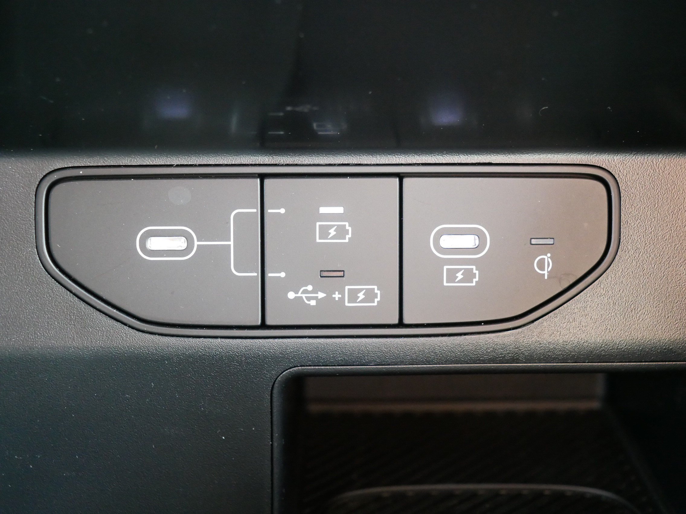 Used 2025 Kia Sorento SX AWD/4WD image 31