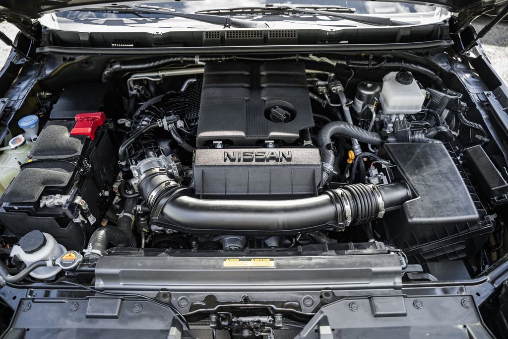 Used 2024 Nissan Frontier SV w/ Technology Package image 15